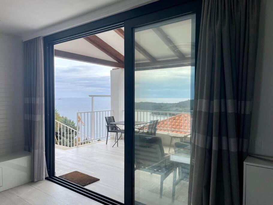 Modern 2Bdrm Apt Luxeview4- Seaview Дубровник Экстерьер фото
