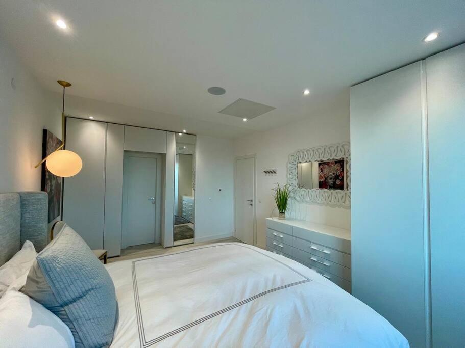Modern 2Bdrm Apt Luxeview4- Seaview Дубровник Экстерьер фото